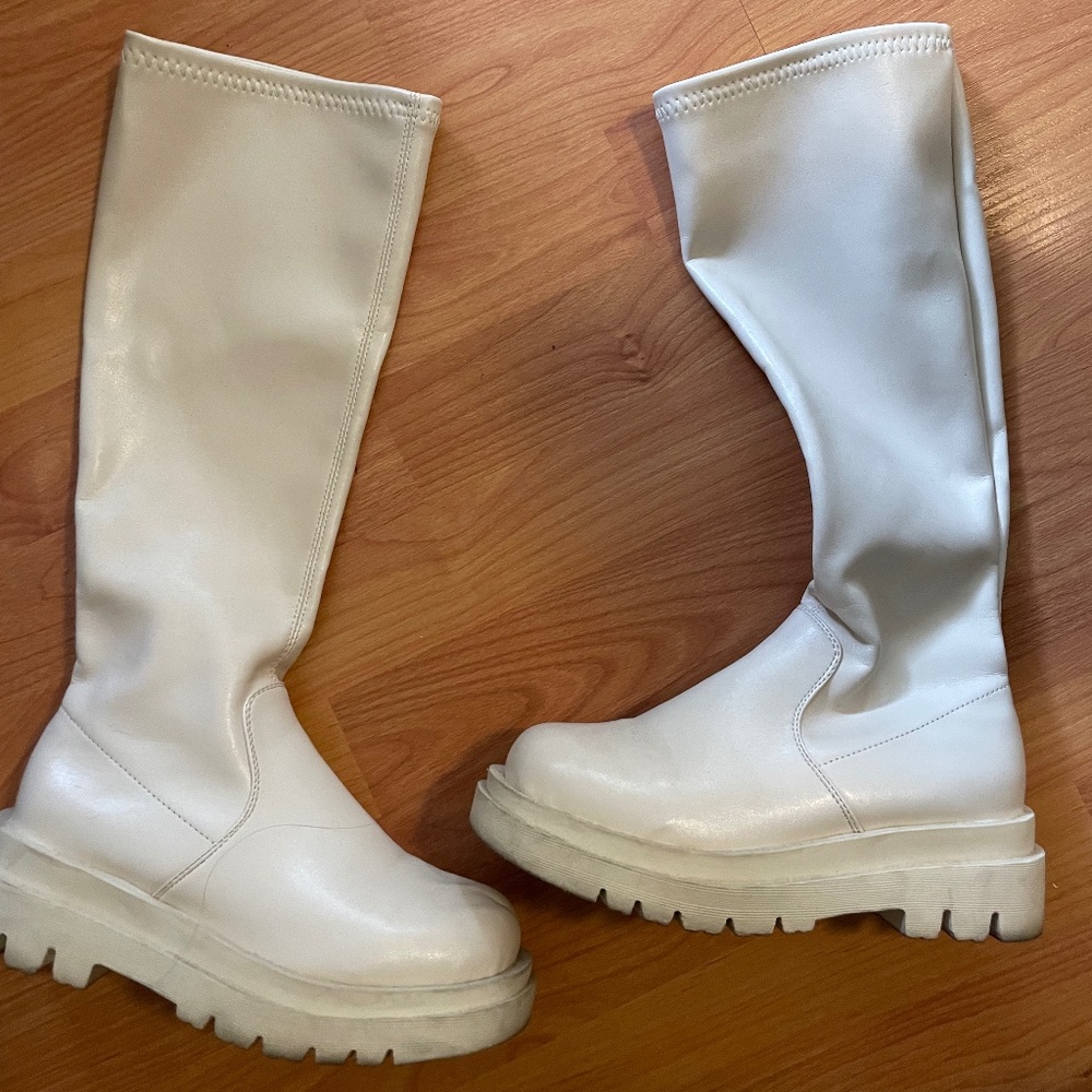 White Chunky Storets boots
